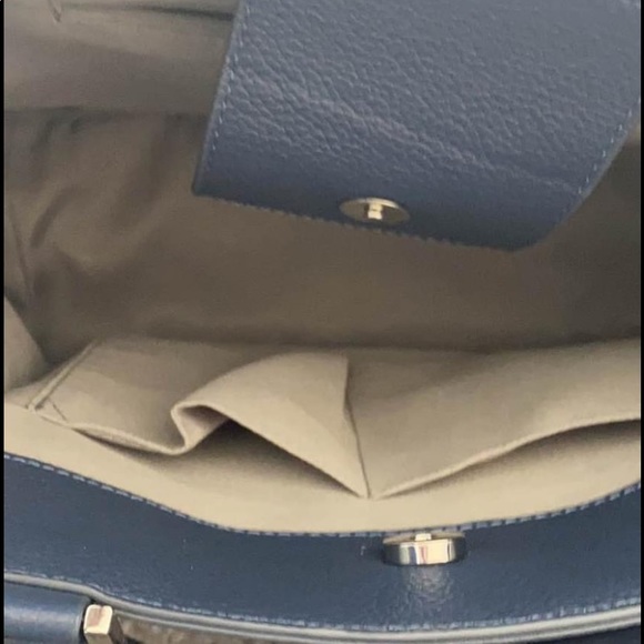 Danielle Nicole hand bag - new without tags - Picture 3 of 3